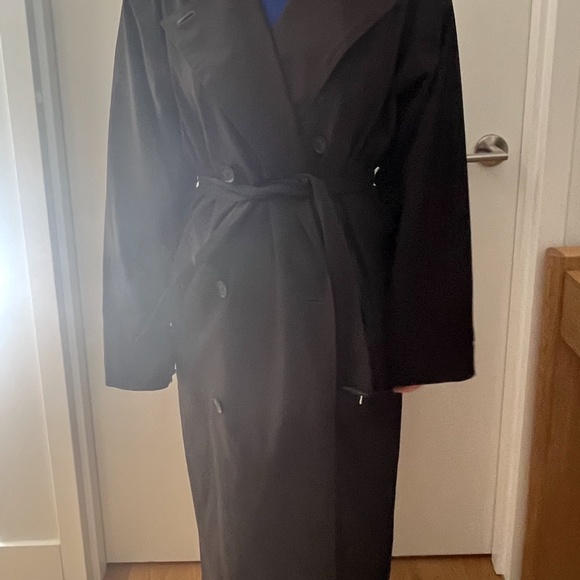 Lacoste Women's Oversized Trench Coat & Raincoat - Picture 4 of 4